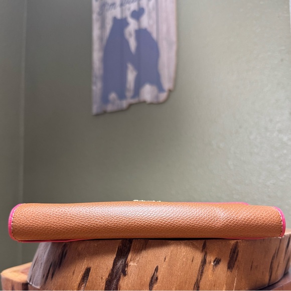 NEW COACH TRIFOLD WALLET IN EDGE PAINT CROSSGRAIN LEATHER WITH CARD/ID INSERT - Picture 6 of 13